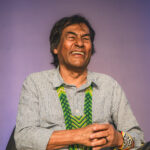 Ailton Krenak e a urgência do agora: Líder indígena encerra temporada cultural do TCE com debate sobre justiça climática