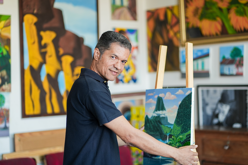 Flávio Costa - artista visual e professor - crédito Click Filmes Institucional.